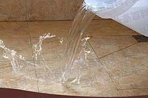 马边漏水维修 免砸砖防水材料该如何施工